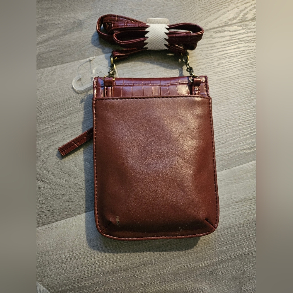 Crossbody Multi Zipper & Snap Closure with Pockets Burgundy